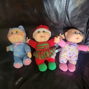 lot of 3 Cabbage Patch dolls Holidays Helpers Tinsel elf Riley Kitty petting zoo